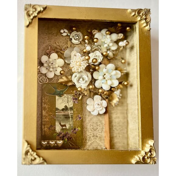 Vintage Gold Framed Flower Artwork With Pearls & Beads - Picture 3 of 10